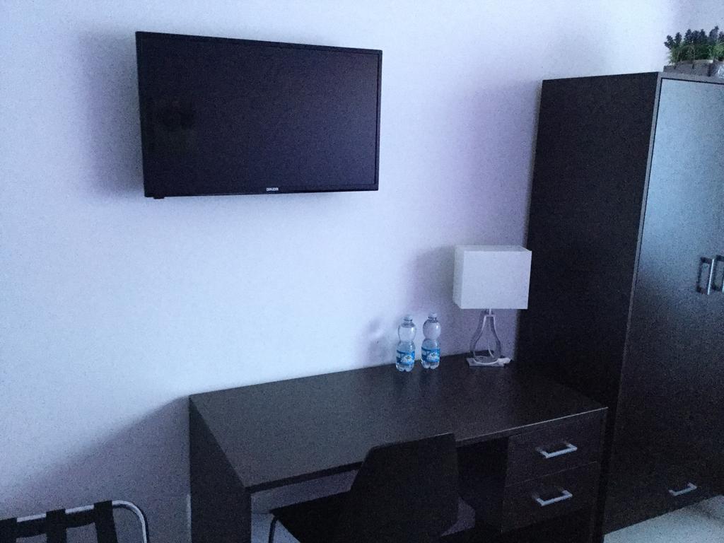 Domus Corso Umberto 18 B&B เปสการา ห้อง รูปภาพ